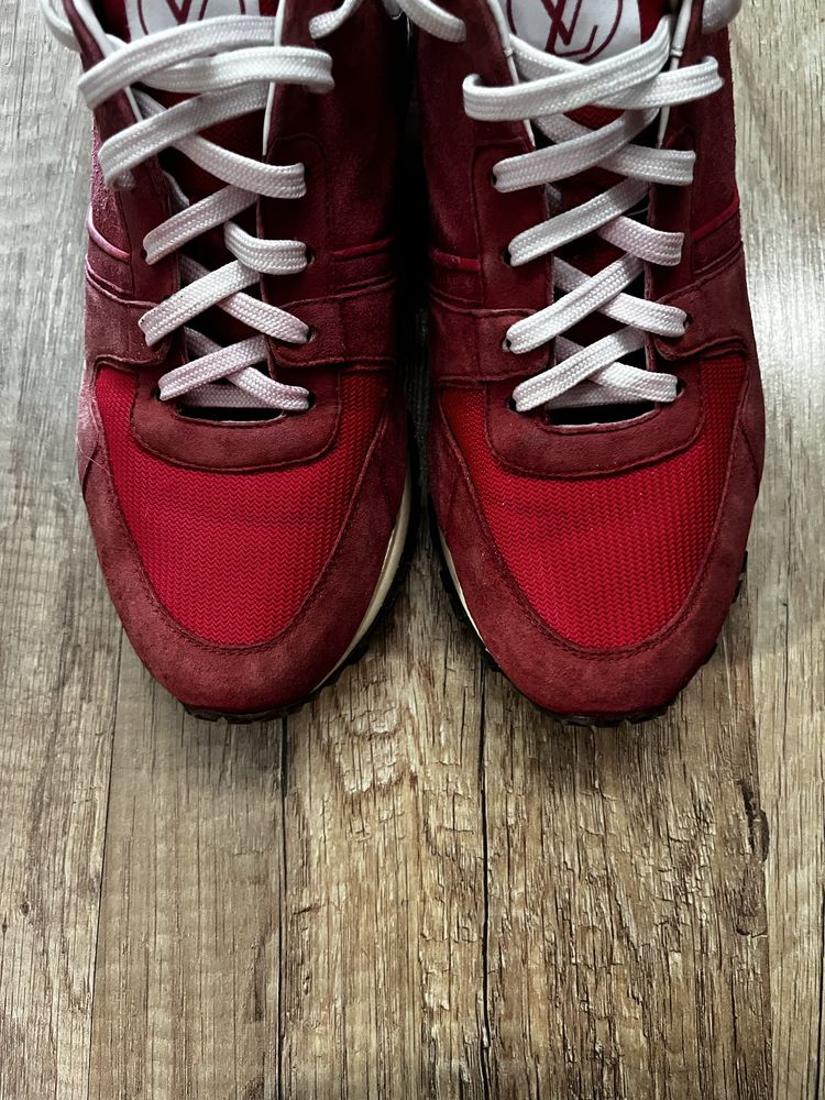 Louis Vuitton Run Away дамски маратонки