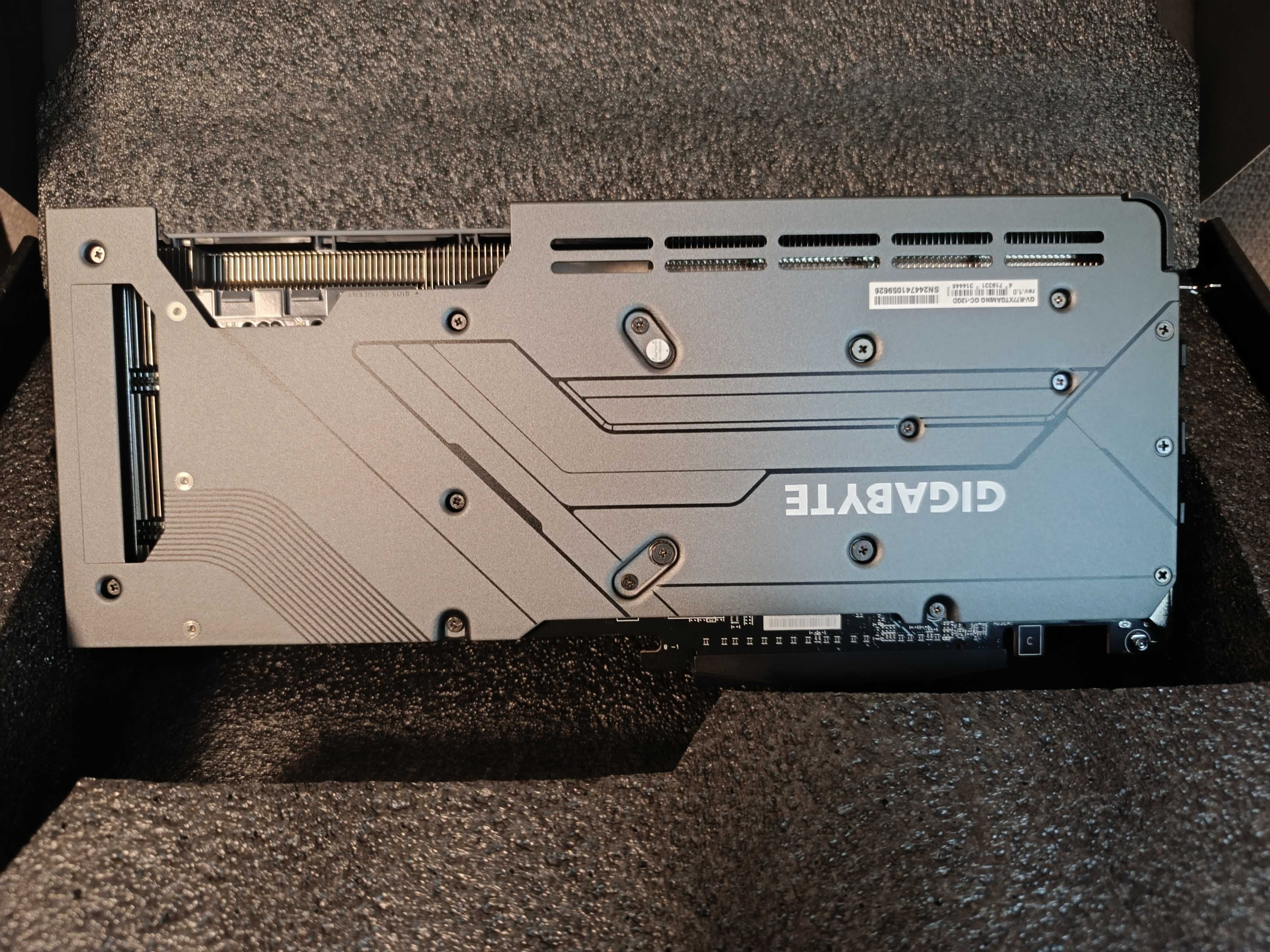 Нова Видеокарта AMD RX 7700XT Gigabyte GAMING OC Edition 12GB GDDR6