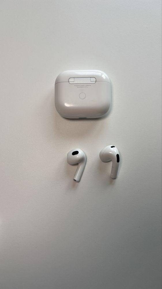 Оригинални Apple AirPods 3 + оригинален Usb-C - Ligthening кабел