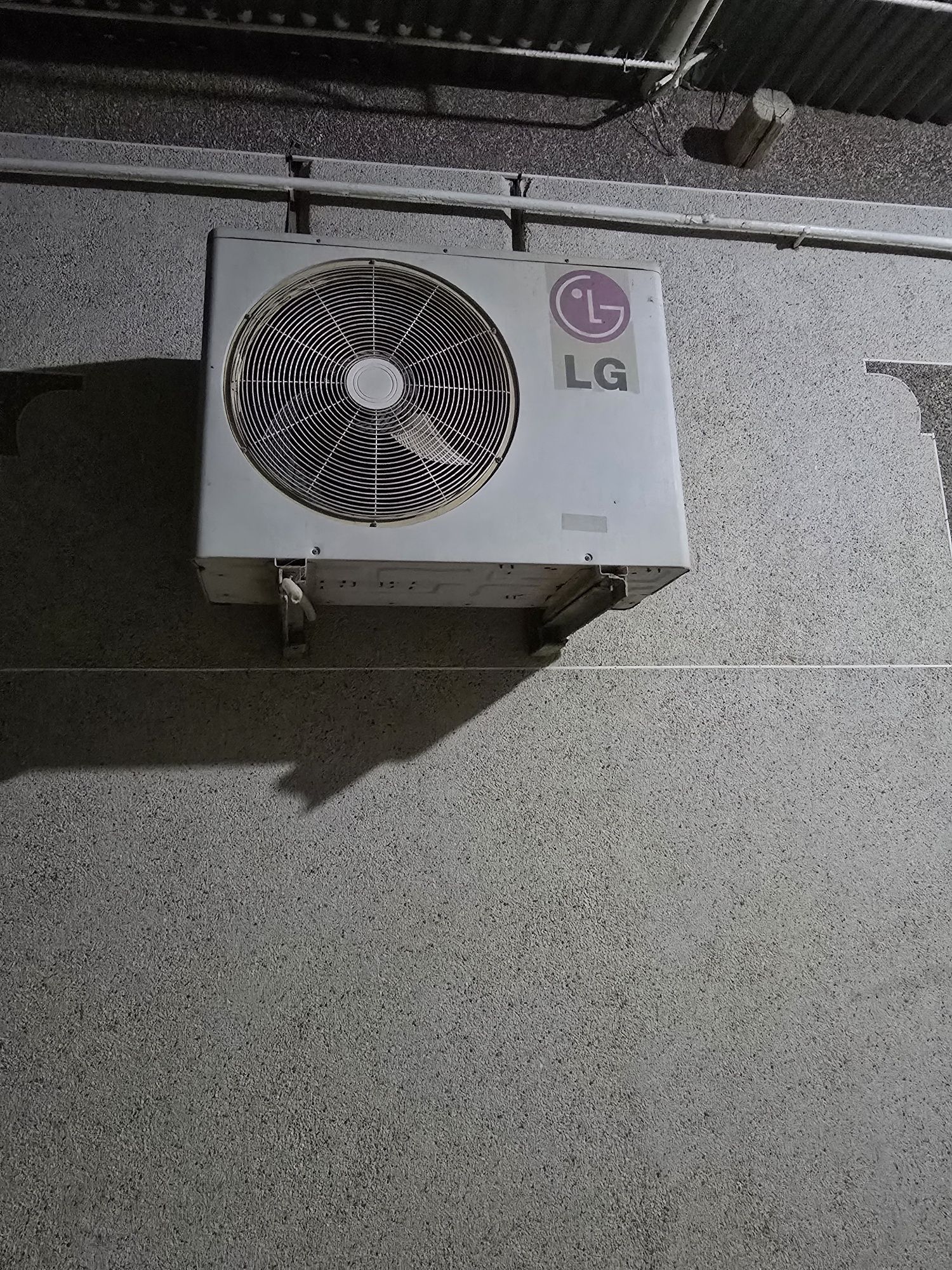 Кондиционер LG 18