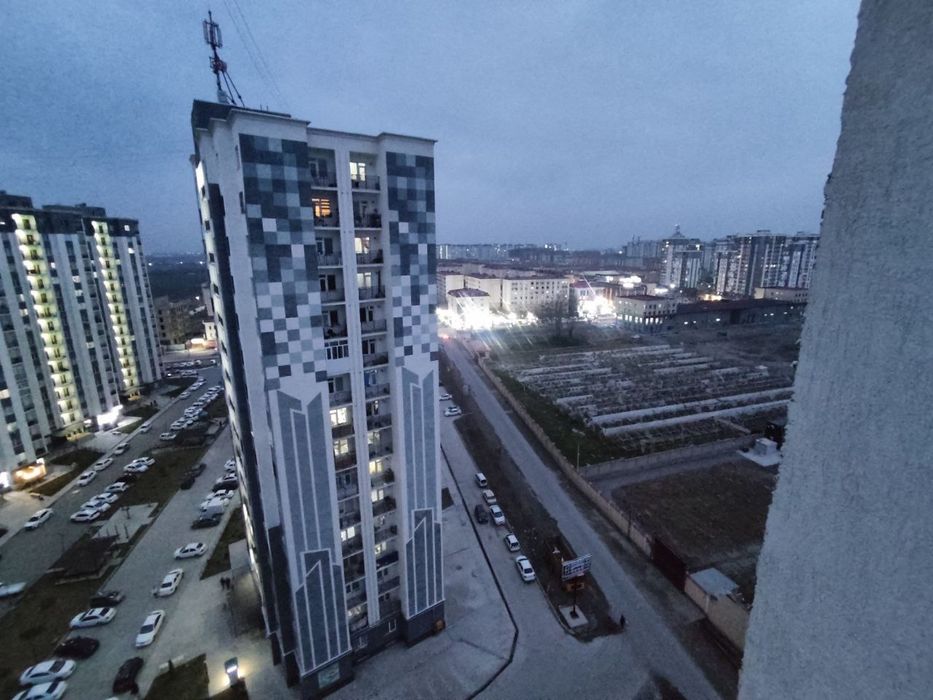 Srochni sotiladi yangi uy 14 etajda krediti bor xoxlasangiz