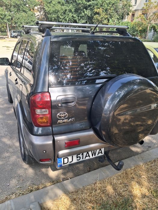 Toyota rav 4 an 2003