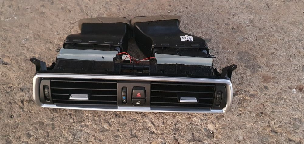 Grila de Aer Bord Centru BMW F07 GT Europa