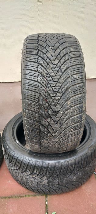 Anvelope 245/40R17