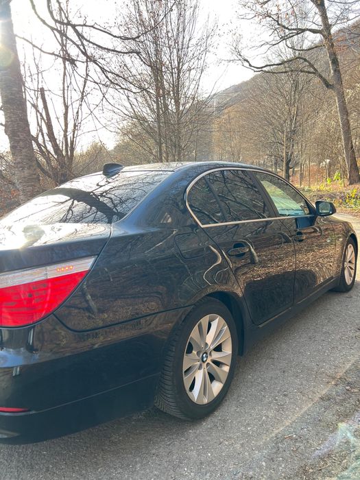 Vand BMW e 60 520d 177cp automat facelift
