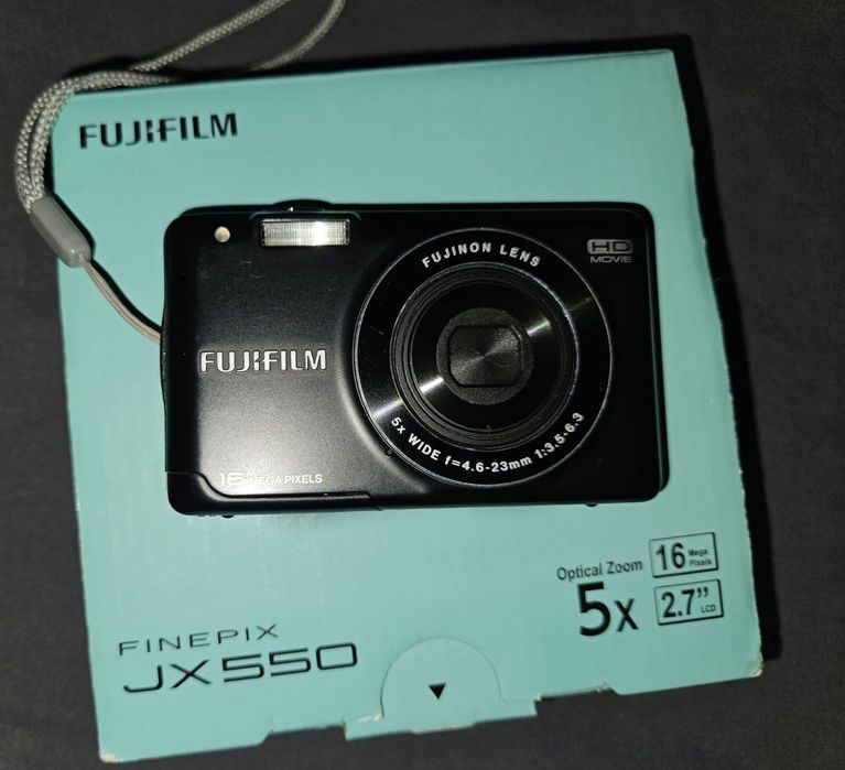 Цифровой фотоаппара Fujifilm