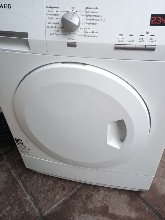 Uscător AEG lavatherm