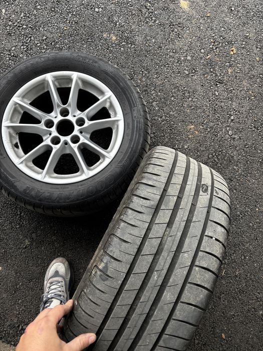 Jante BMW 5x120 R16 cu cauciucuri foarte bune