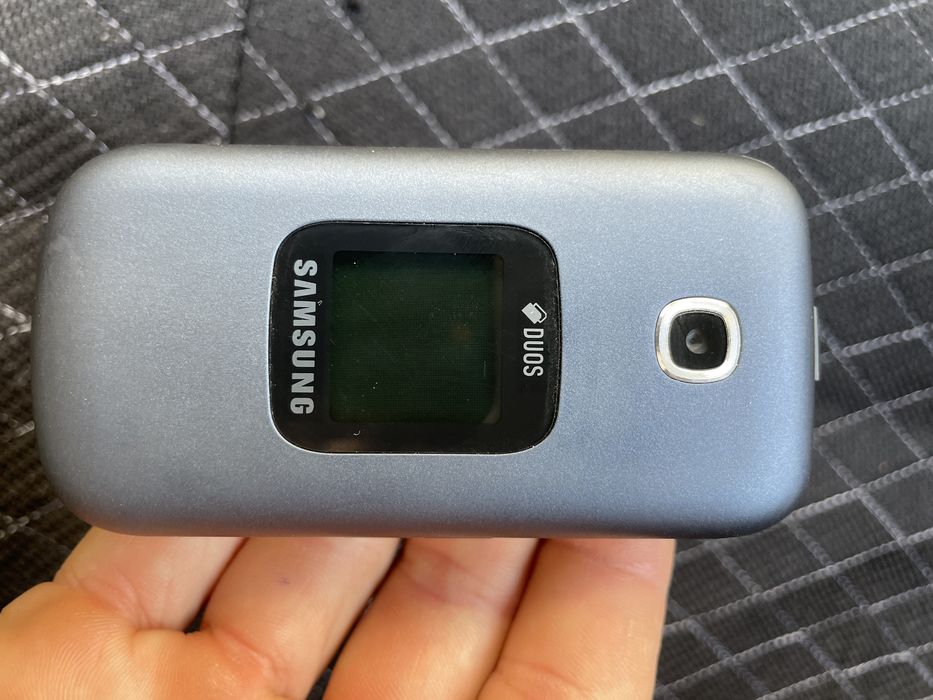 samsung dous sotiladi