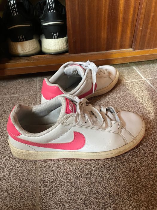 Ниски кецове на Nike