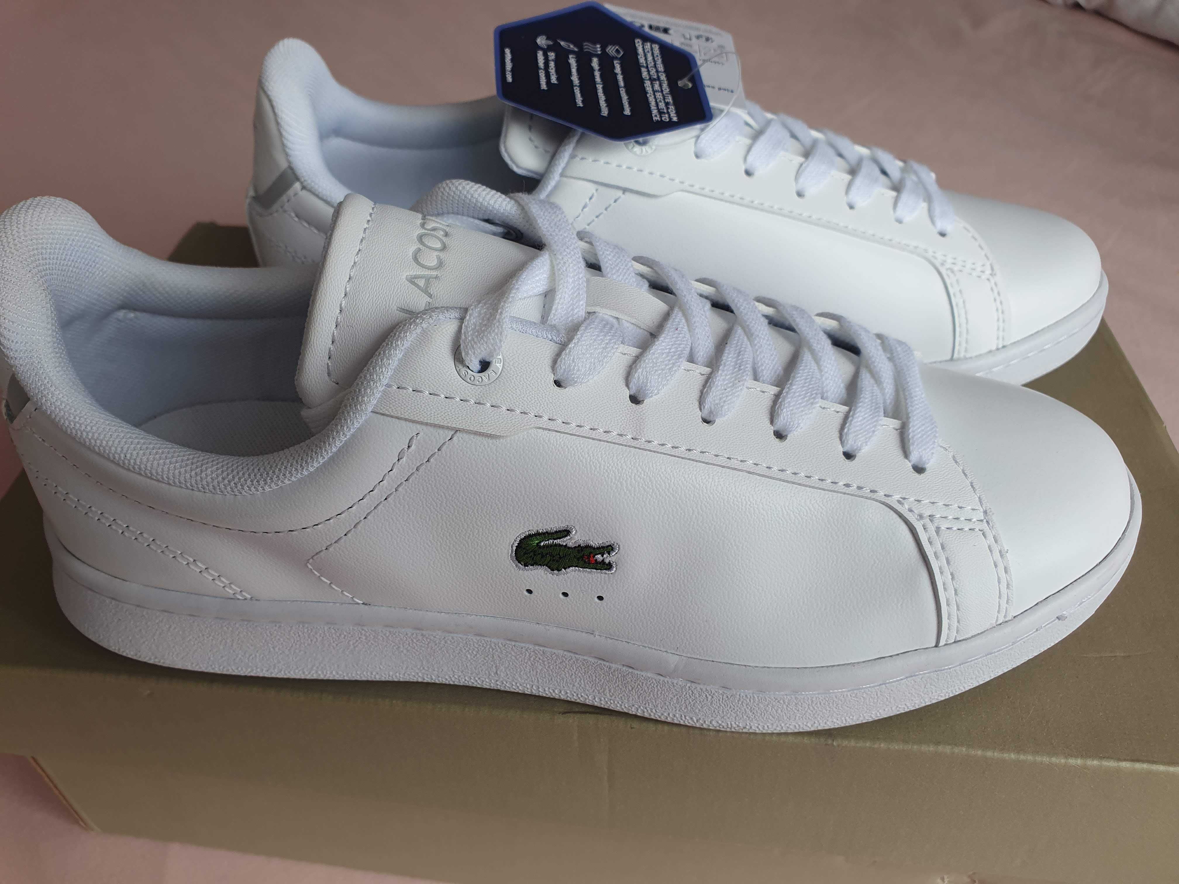 LACOSTE Carnaby Pro обувки размер 38, Великобритания