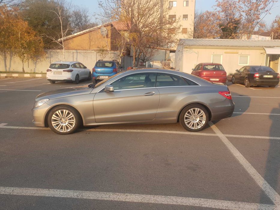 Mercedes -Benz E 2200 cdi Coupe