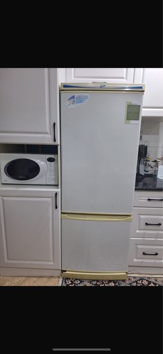 Продам холодильник
