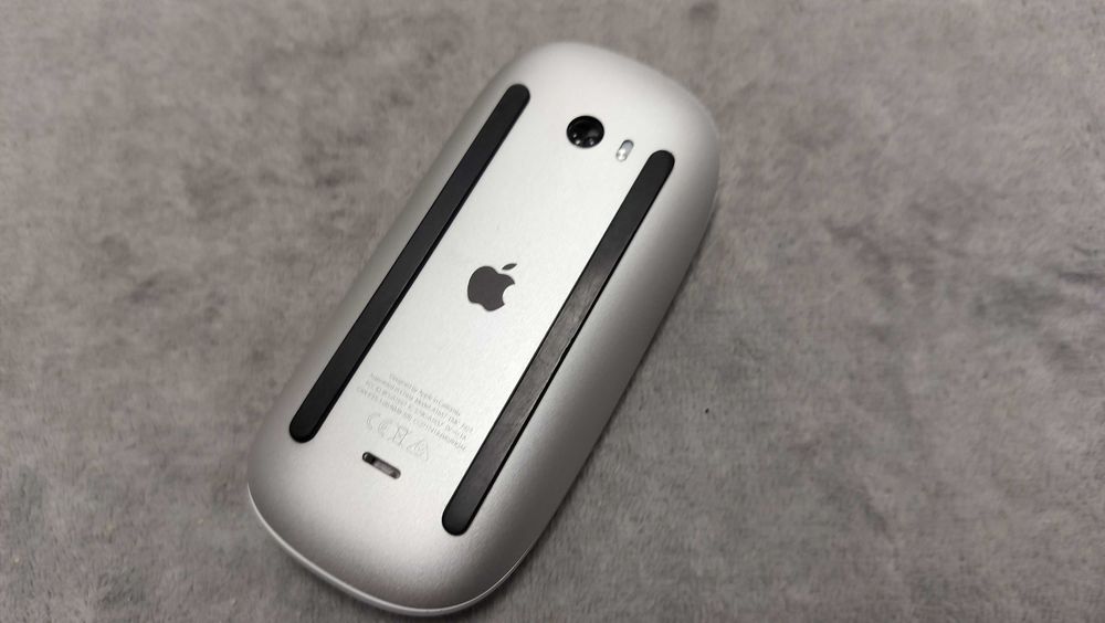 Apple Magic Mouse 2 Wireless A1657 Acumulator incarcare Lightning