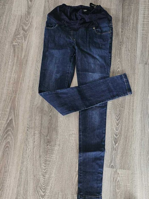 Дънки за бременни + слинг за бебе