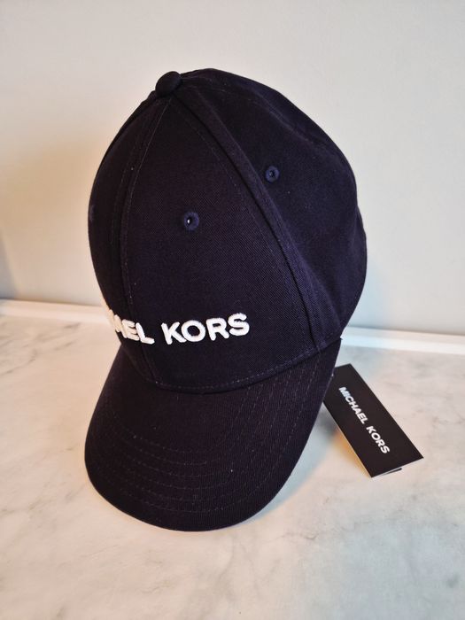 Шапка с козирка Michaele Kors"
