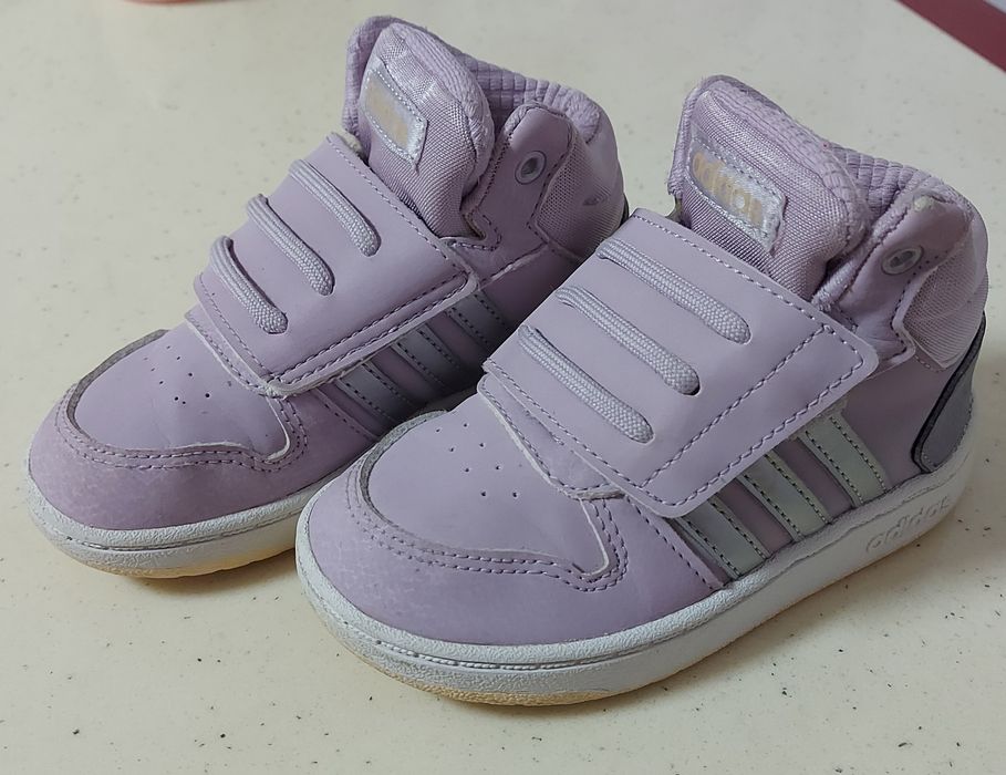 Adidasi inalti Adidas