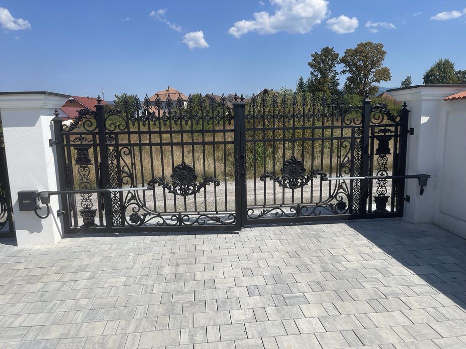 Black Friday: Automatizări Porți Batante & Culisante – Preț Special!