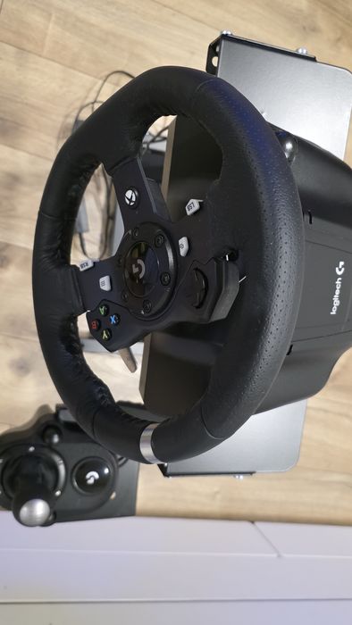 Logitec G920 Комплект Волан Педали Стойка Скоростен лост