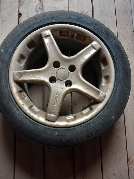 Vând 4 jante aluminiu 205/55/R 16.