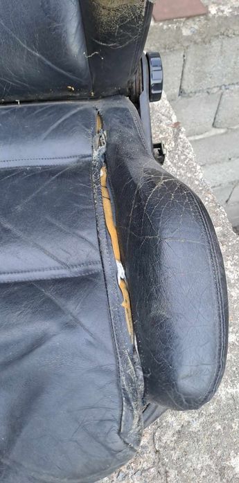 Кожени седалки за голф3 с подгрев