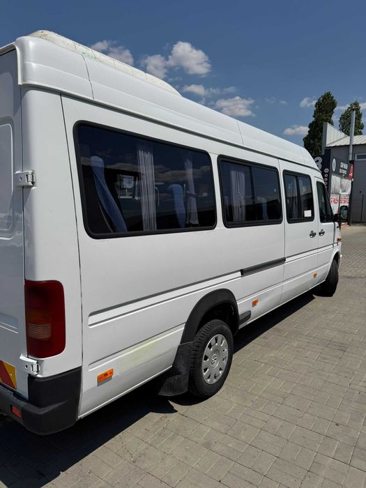 LT46. MOTOR 2.8 2006