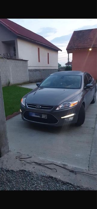 Ford      Mondeo