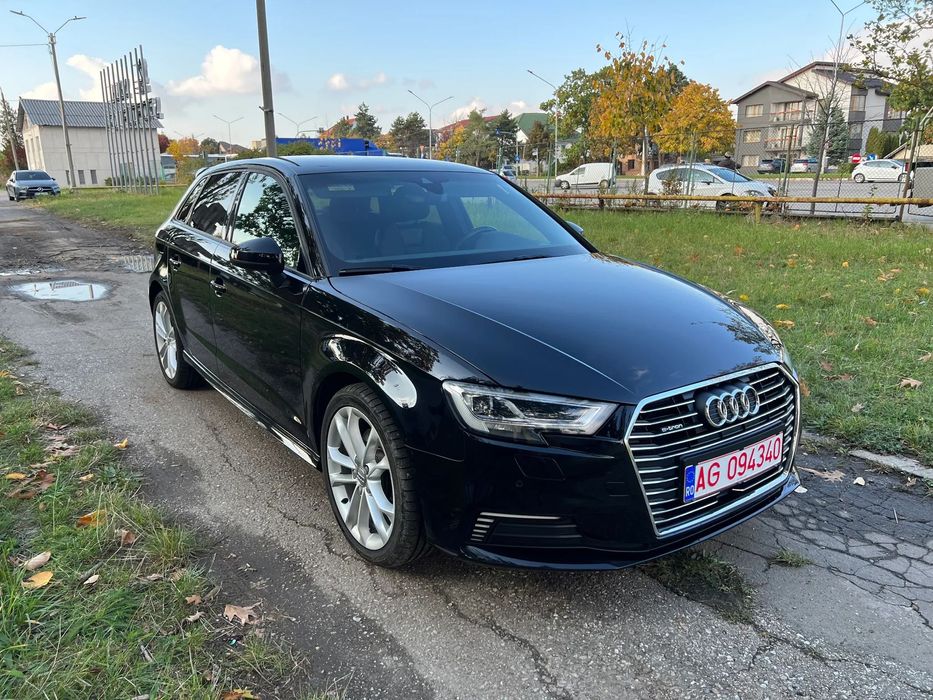 Audi A3 echipare S Line, import Germania, km reali, carte service, excelenta!