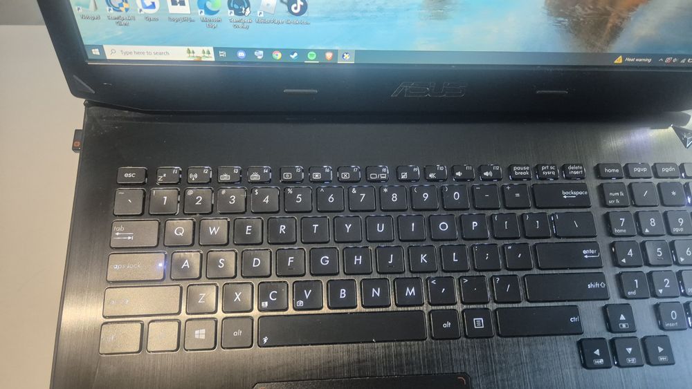 Laptop Gaming Asus ROG i7 32GB RAM