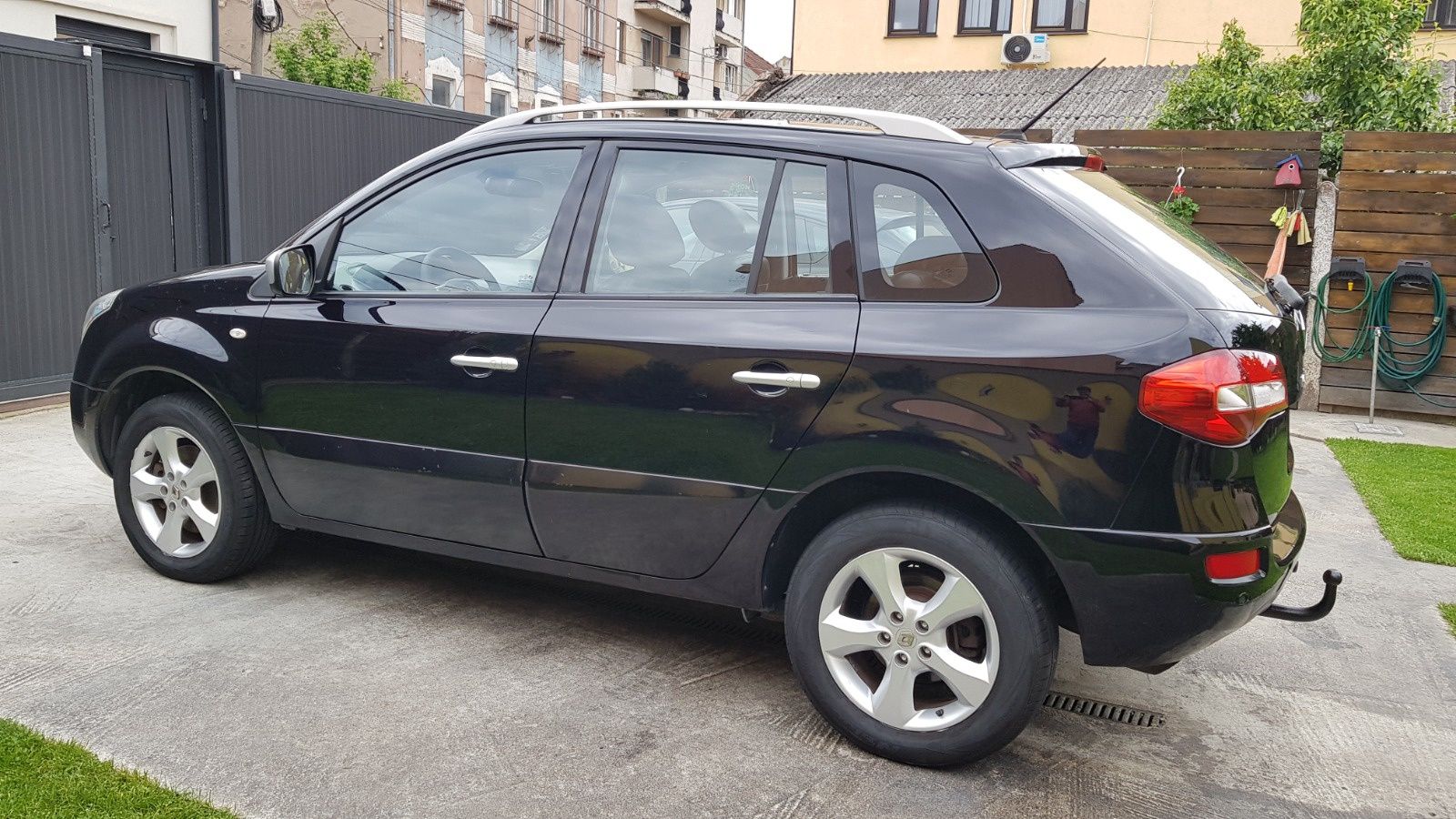 Renault Koleos 2,0 dci,  4x4,  RATE!!