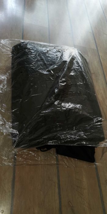 Масажен дюшек черен