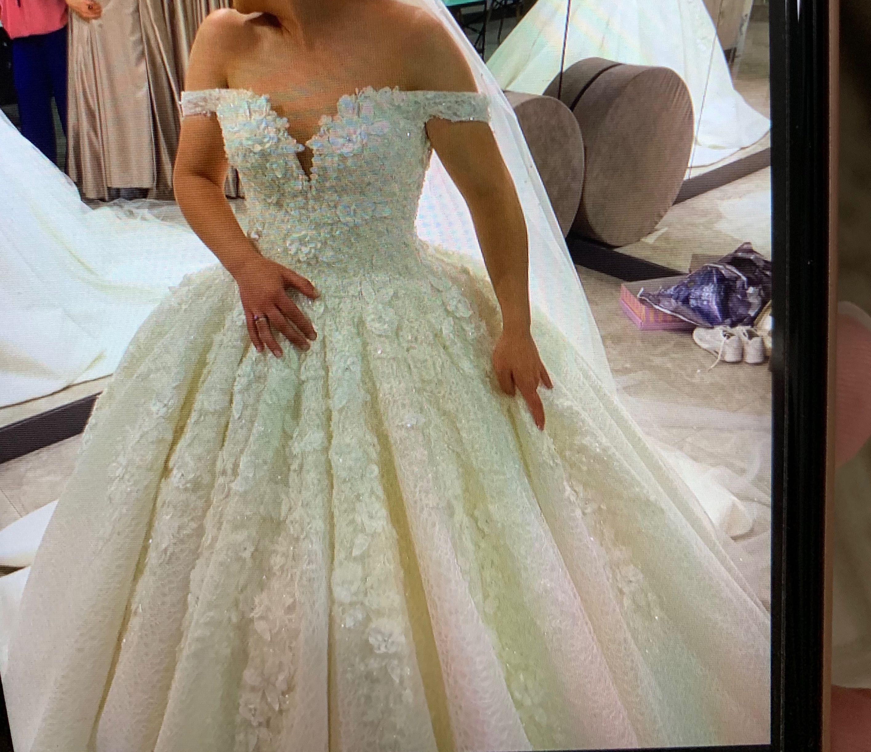 Булчинска рокля свадбенна рокля
