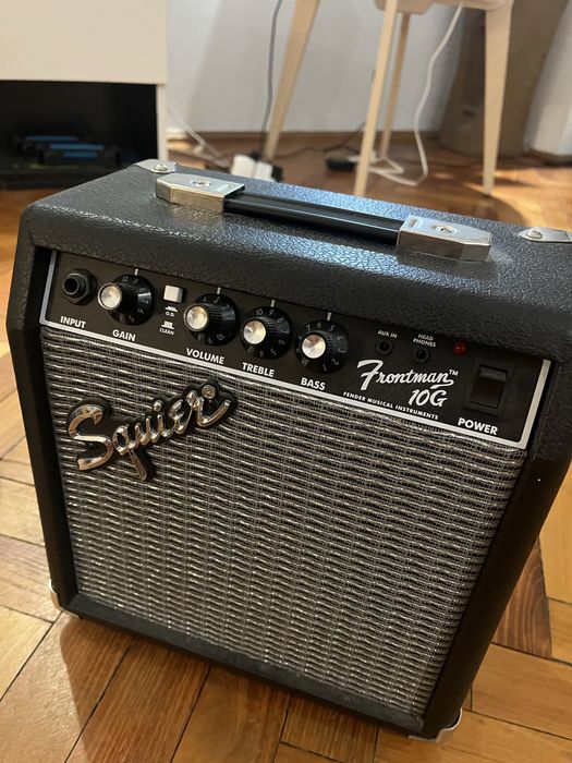 Set chitara electrica Squier, amplificator, husa