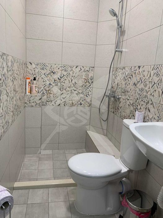 Продава се Двустаен апартамент в Варна, Нептун - 60 кв.м за 2817 €/кв.м - Снимка #7