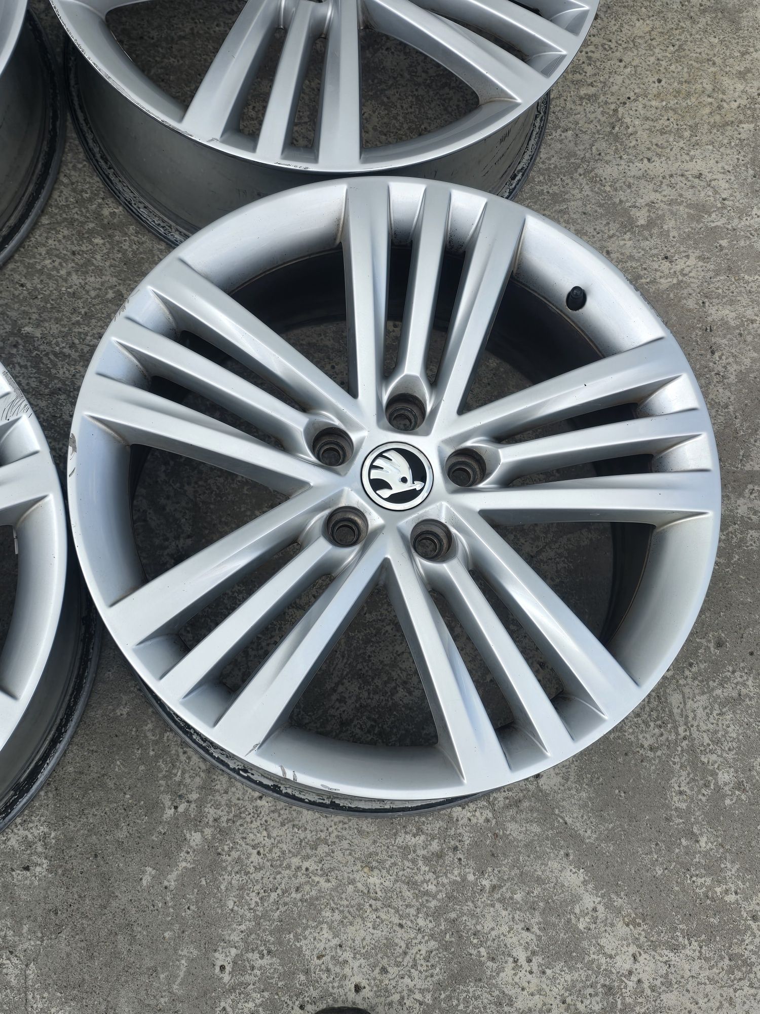 Джанти 18 / 5х112 - Skoda 5x112