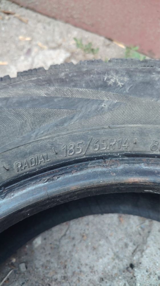 Продам шины зимние
