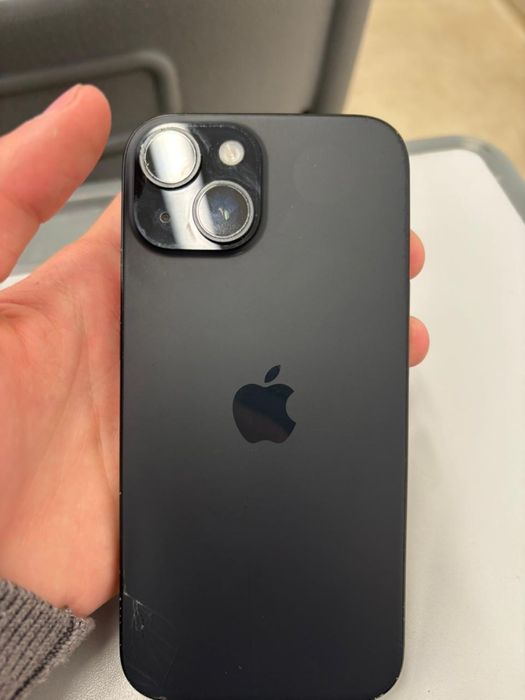 Iphone 15 89% , 128гб