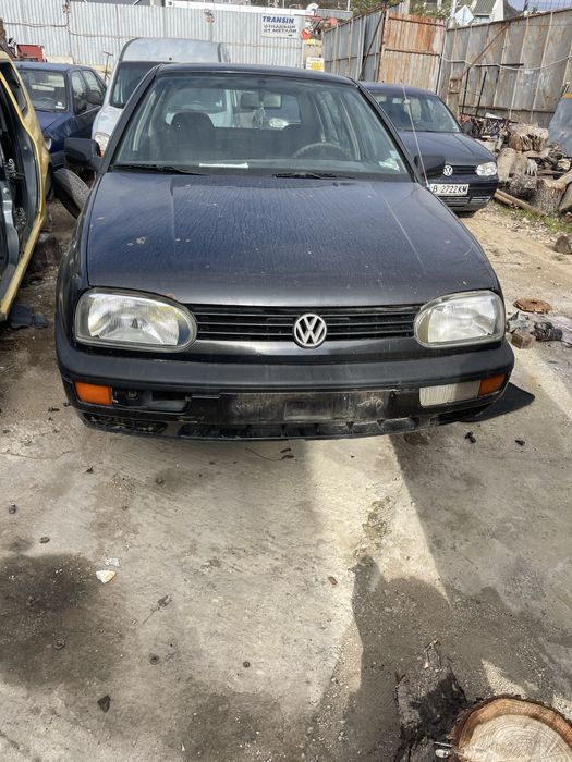 Фолксваген Голф 3 бензин На Части
