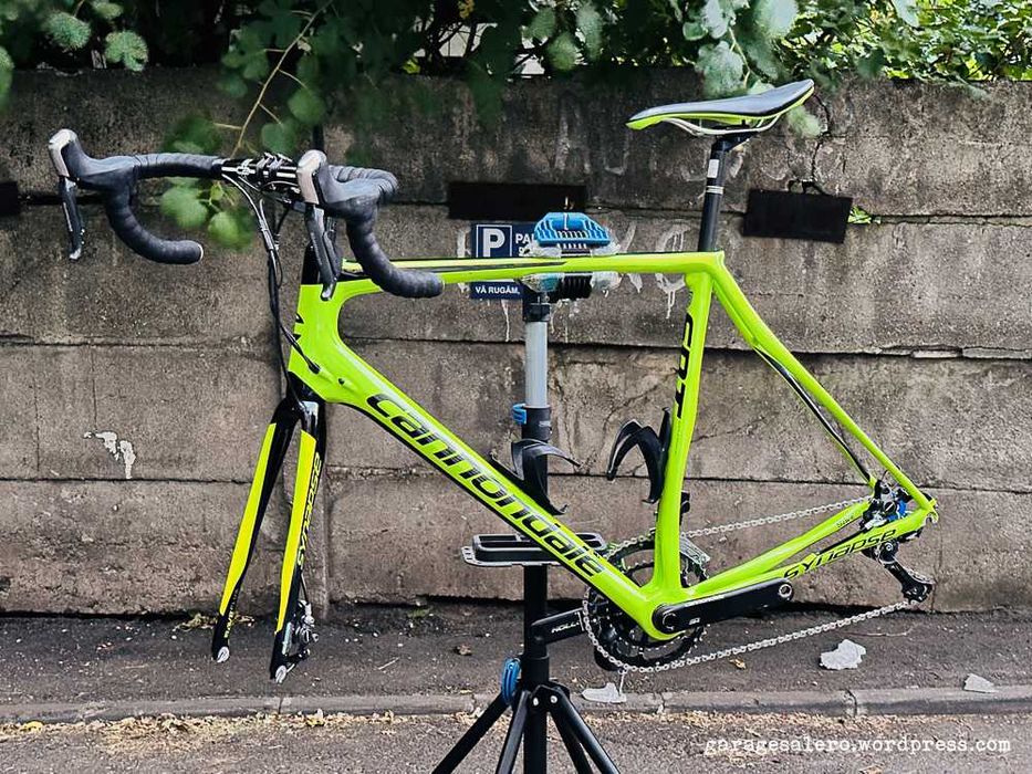 Cannondale Synapse Carbon Disc + Shimano Ultegra Di2 groupset