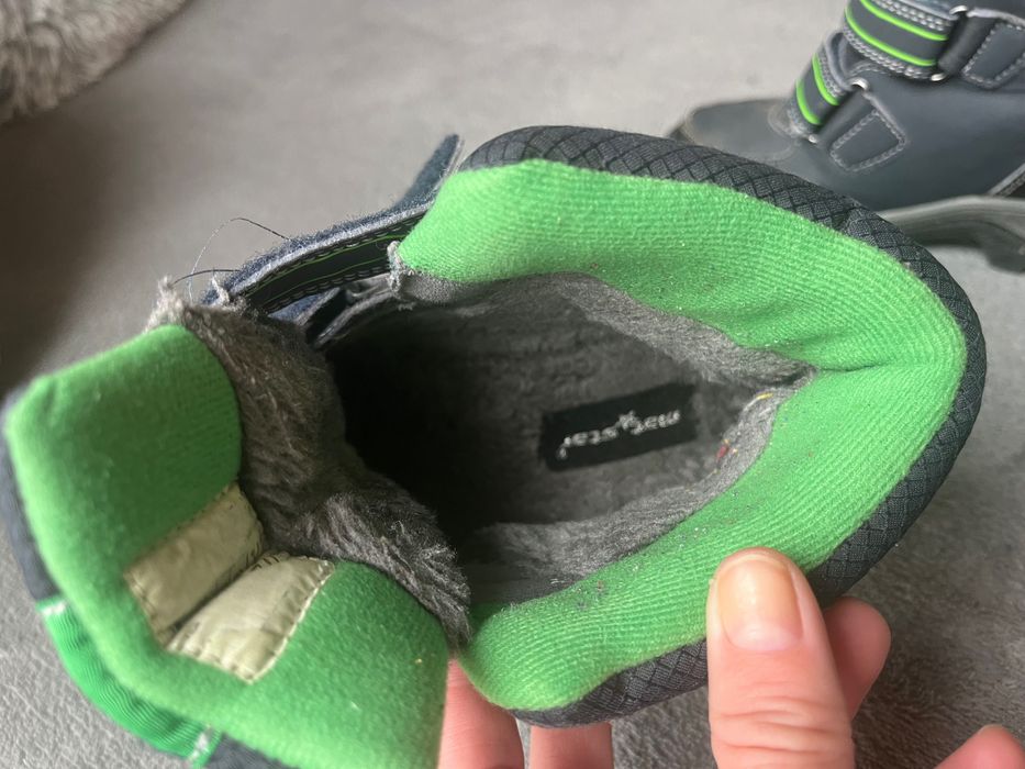 Детски зимни боти