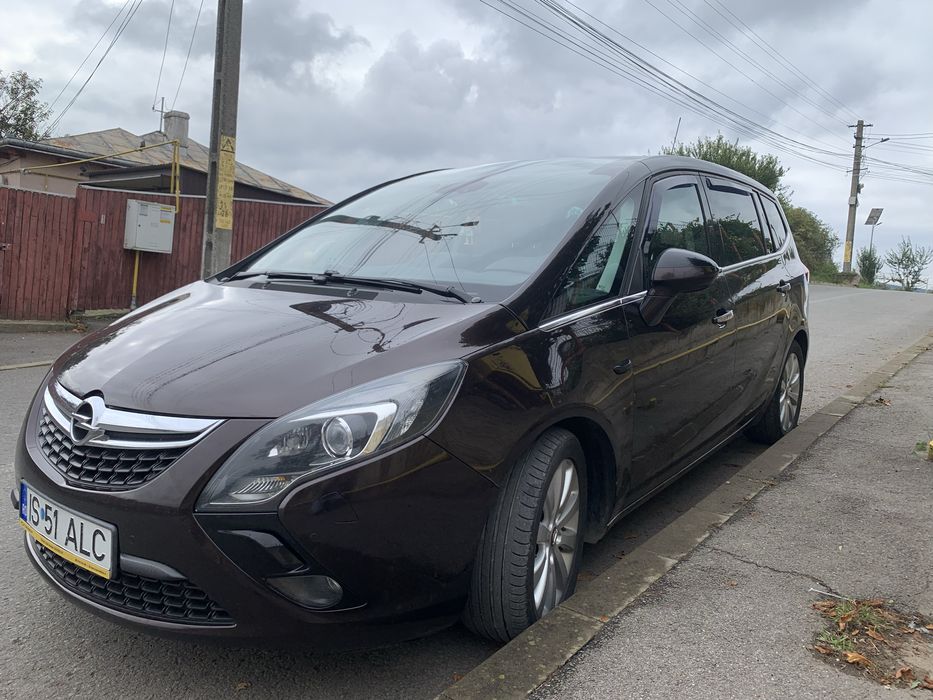 Opel Zafira C Tourer 2.0CDTI 130CP, an 2013