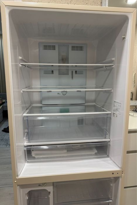 Холодильник Panasonic