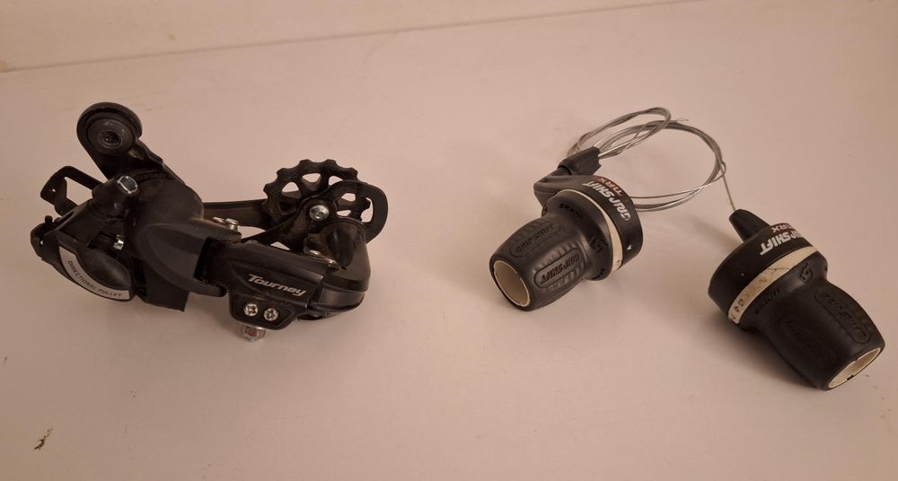 Pise bicicleta (schimbator)