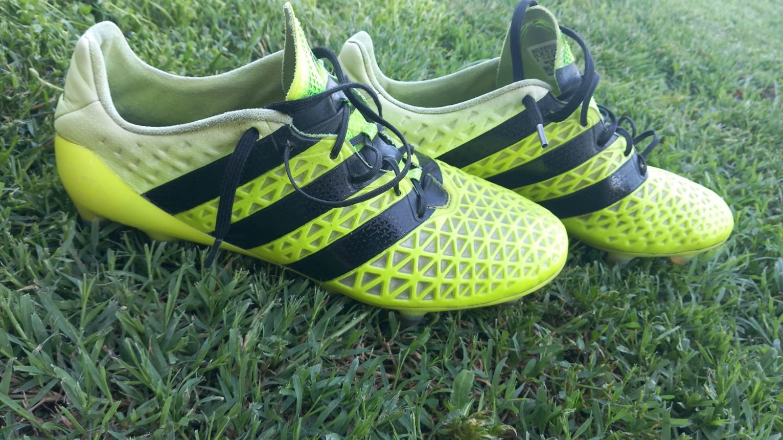 Футболни обувки Adidas