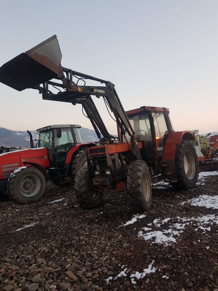 Dezmembrez Tractor Internațional 1255 XL cu Încărcător Frontal