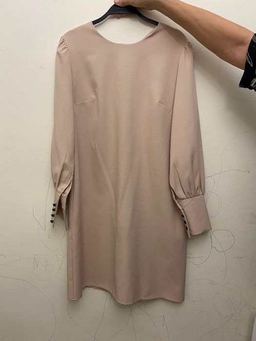 Женское платье нарядное