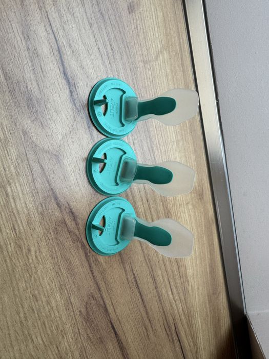 Philips Avent Natural Response 4 бр. Шишета + 3 бр. AirFree Клапи