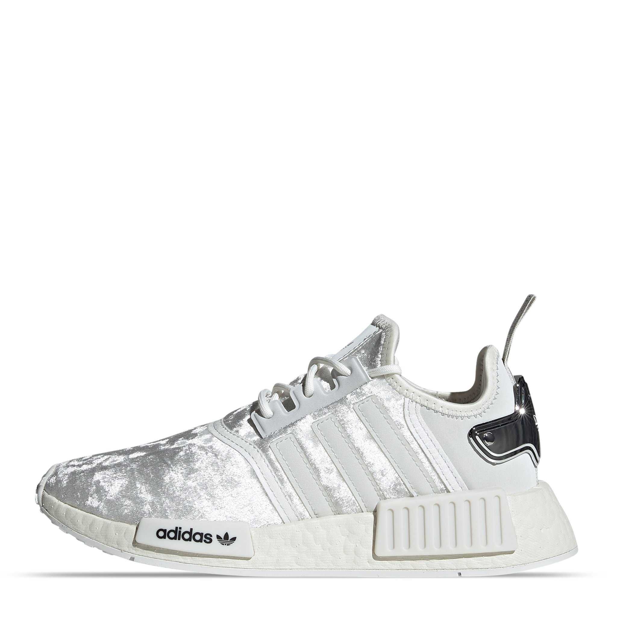 Оригинални дамски маратонки * ADIDAS NMD_R1 * EU40