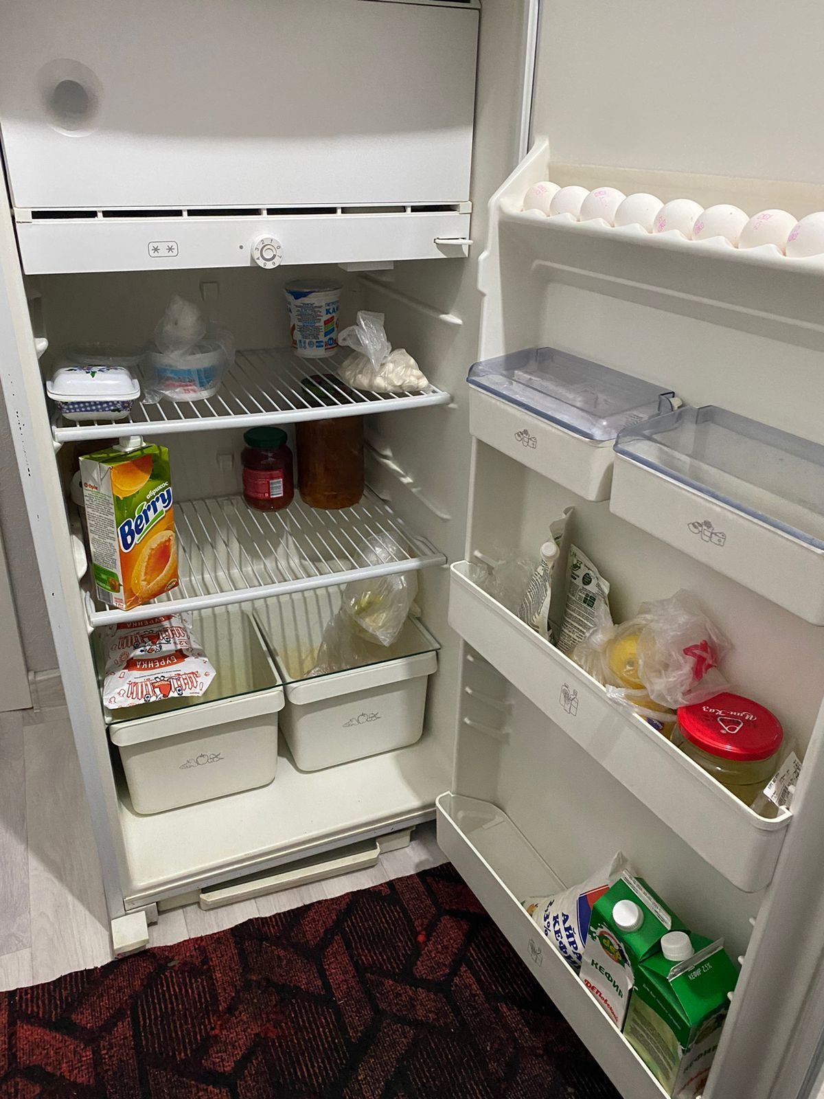 Бирюса холодильник сатылады