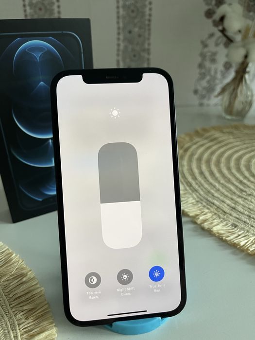Iphone 12 pro в идеальном состоянии